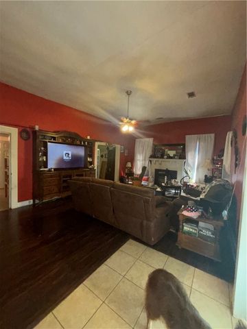 420 W 5th, Plainview, AR 72857