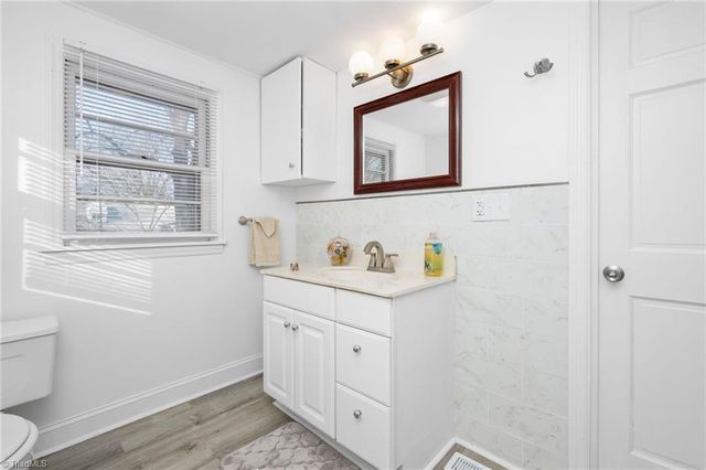 108 Wintergreen Road, Winston-salem, NC 27107