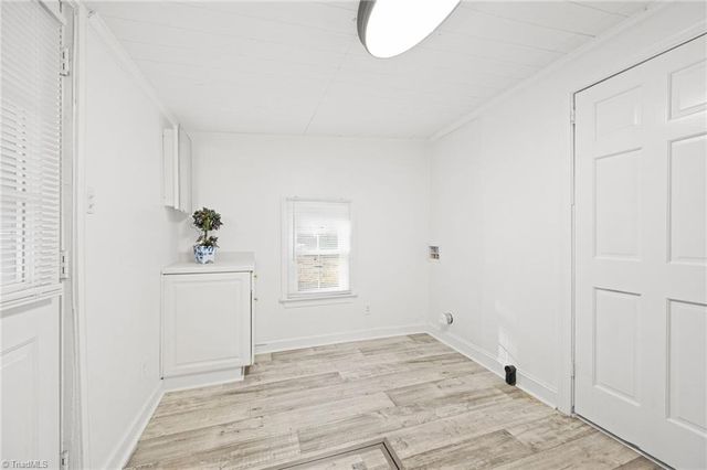 108 Wintergreen Road, Winston-salem, NC 27107