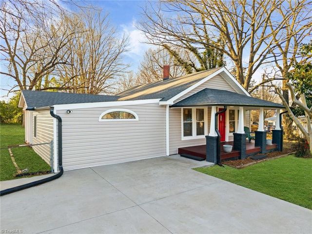 108 Wintergreen Road, Winston-salem, NC 27107