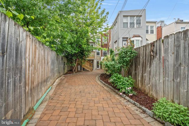 1426 MASSACHUSETTS AVE SE, Washington, DC 20003