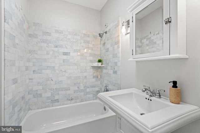 1426 MASSACHUSETTS AVE SE, Washington, DC 20003