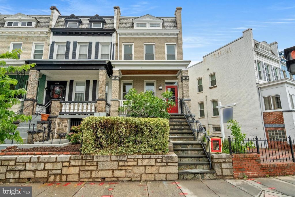 1426 MASSACHUSETTS AVE SE, Washington, DC 20003
