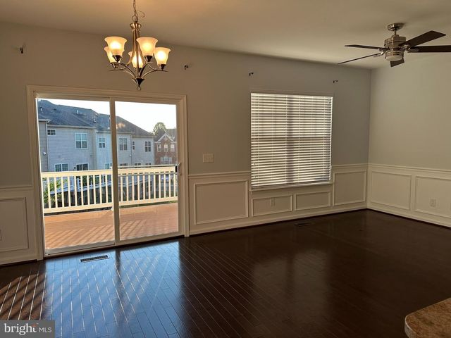 9075 ALEXANDER WAY, Manassas Park, VA 20111