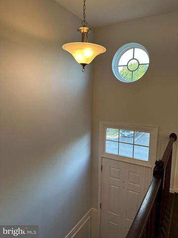 9075 ALEXANDER WAY, Manassas Park, VA 20111