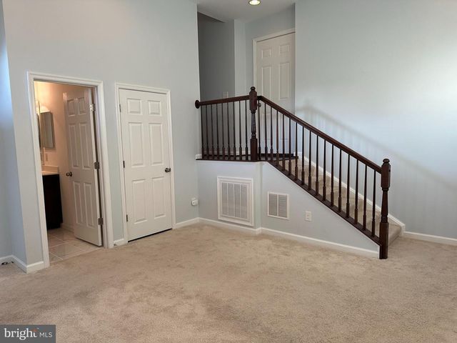 9075 ALEXANDER WAY, Manassas Park, VA 20111