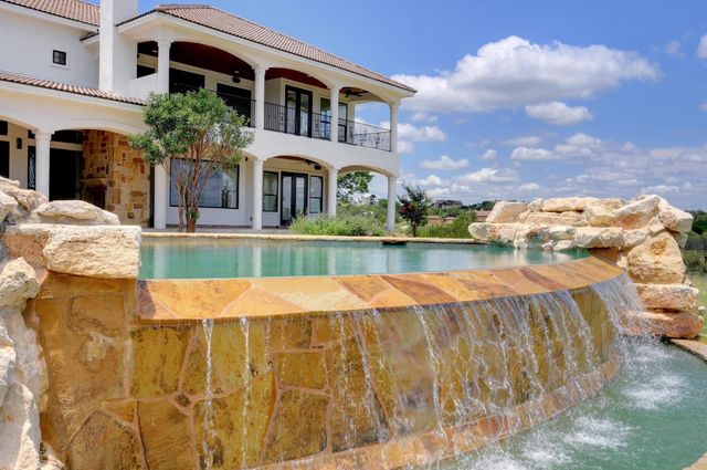 144 Serene ST, Spring Branch, TX 78070