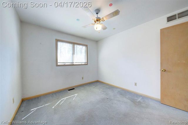 29537 Greenland Street, Livonia, MI 48154