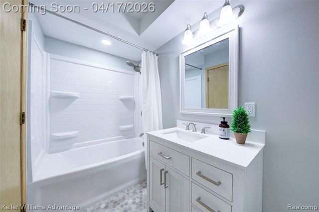 29537 Greenland Street, Livonia, MI 48154