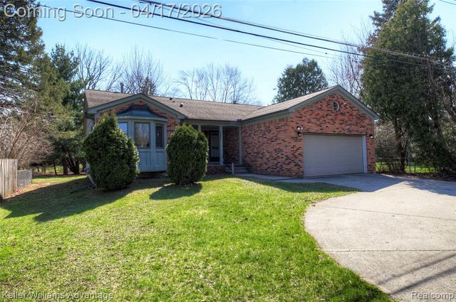 29537 Greenland Street, Livonia, MI 48154