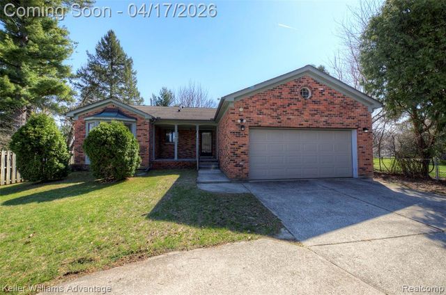 29537 Greenland Street, Livonia, MI 48154