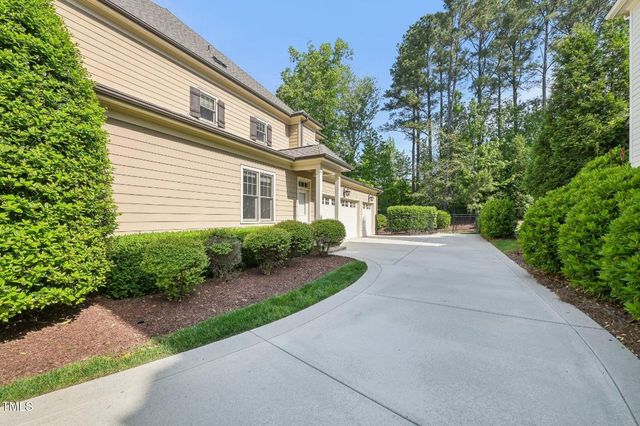 528 Bankhead Drive, Cary, NC 27519