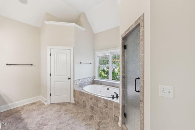 528 Bankhead Drive, Cary, NC 27519