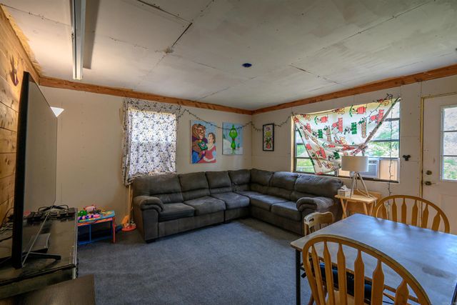 340 N Main Street, Mount Pleasant, AR 72561