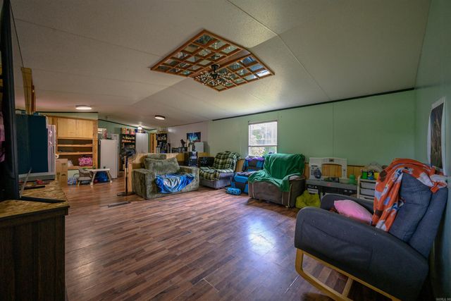 340 N Main Street, Mount Pleasant, AR 72561