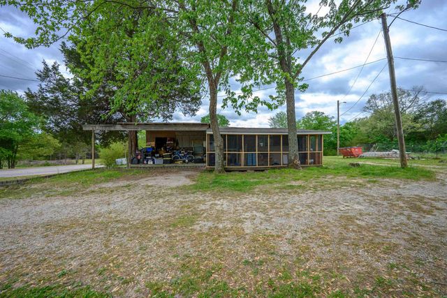 340 N Main Street, Mount Pleasant, AR 72561