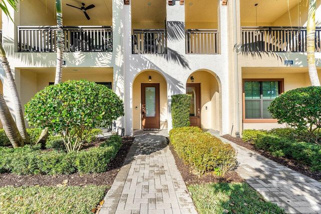 3017 Franklin Place Place, Palm Beach Gardens, FL 33418