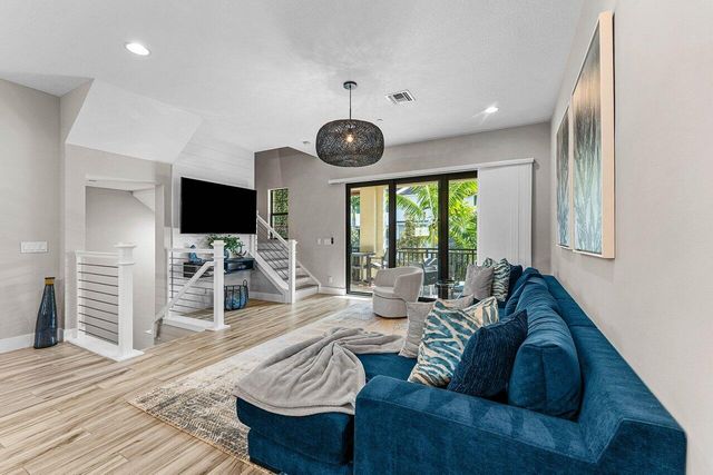 3017 Franklin Place Place, Palm Beach Gardens, FL 33418