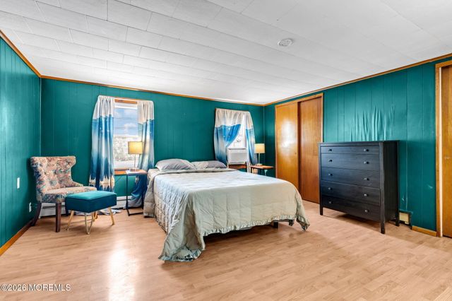 6 New Brunswick Avenue, Matawan, NJ 07747