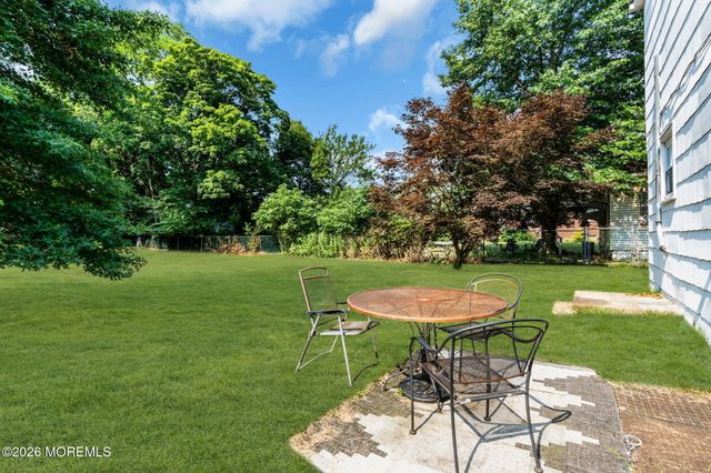 6 New Brunswick Avenue, Matawan, NJ 07747