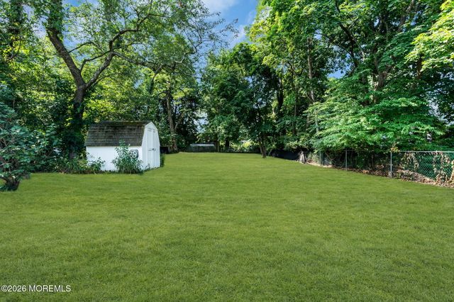 6 New Brunswick Avenue, Matawan, NJ 07747