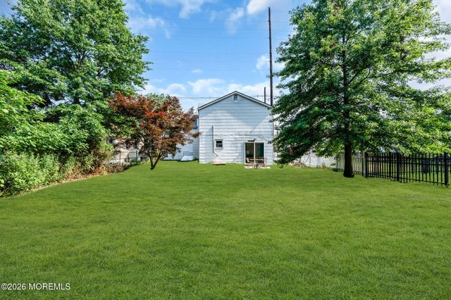 6 New Brunswick Avenue, Matawan, NJ 07747