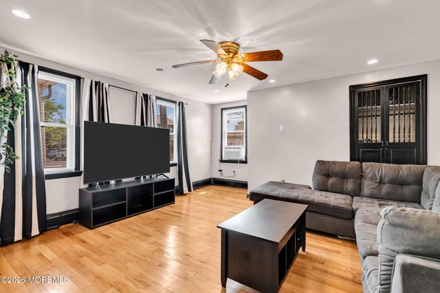 6 New Brunswick Avenue, Matawan, NJ 07747