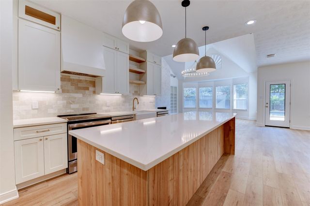 12027 Bolero Point Lane, Houston, TX 77041