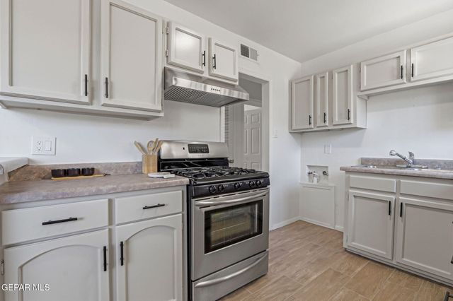 9329 RALEIGH Drive, El Paso, TX 79924