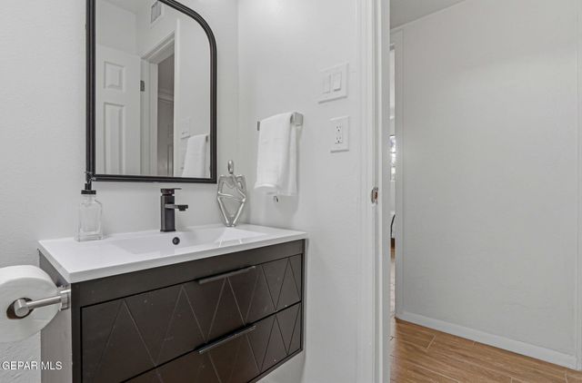 9329 RALEIGH Drive, El Paso, TX 79924