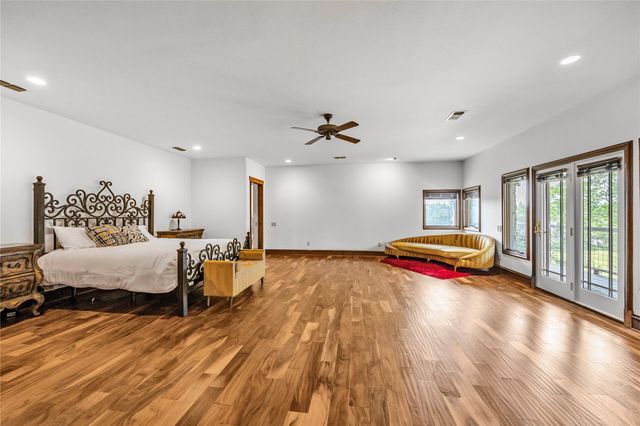 15805 Buddy Ave, Volente, TX 78641