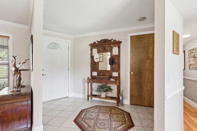 3095 Edgewood Ln, Newcastle, CA 95658
