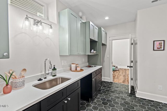 1106 9th Street, Durham, NC 27705