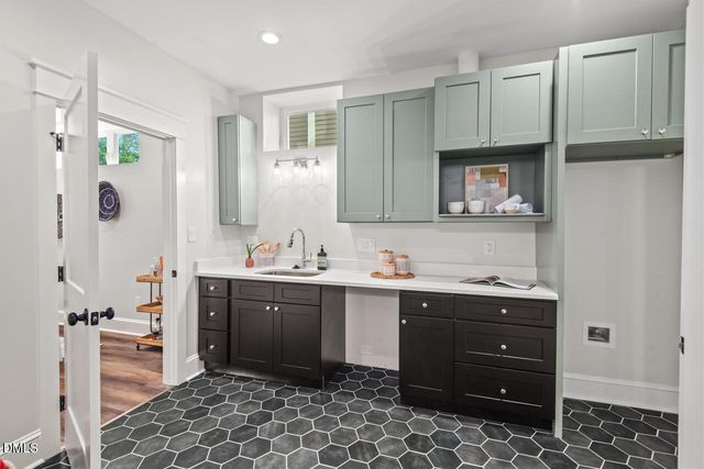 1106 9th Street, Durham, NC 27705