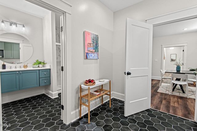 1106 9th Street, Durham, NC 27705