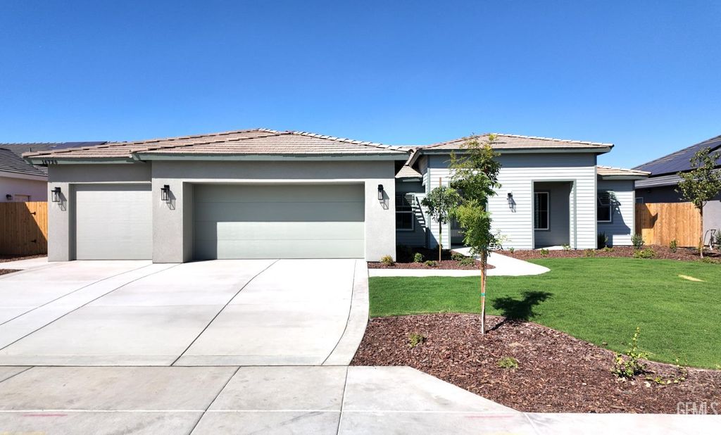 612 Grande Lane, Bakersfield, CA 93314