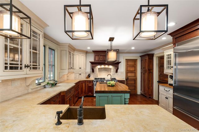 1355 Journeys End Road, Croton-on-hudson, NY 10520