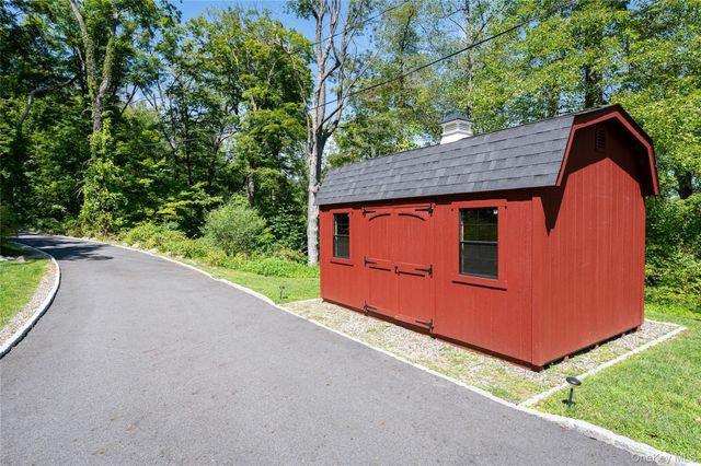 1355 Journeys End Road, Croton-on-hudson, NY 10520