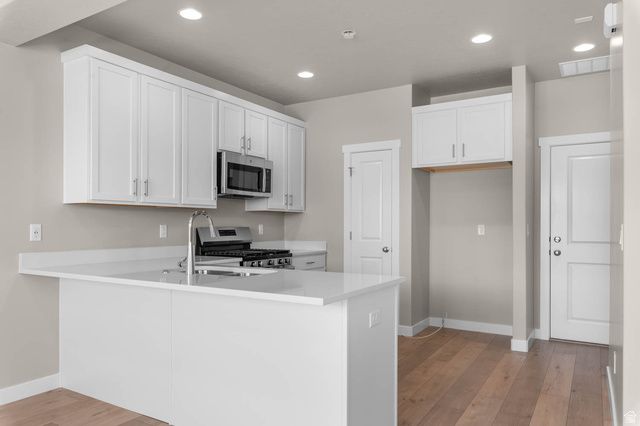 7784 W ALTA LN, Magna, UT 84044