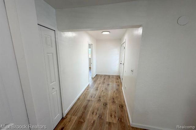 28521 Sutherland Street, Southfield, MI 48076