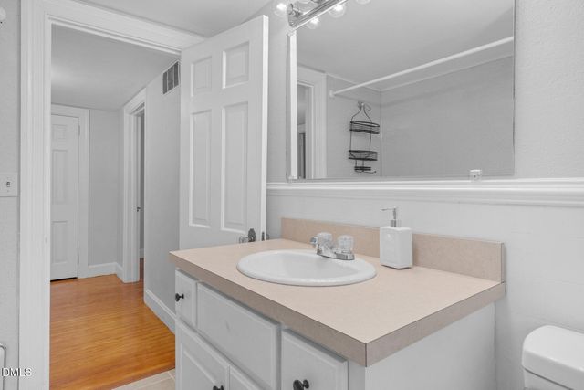 208 Clyde Avenue NW, Wilson, NC 27893