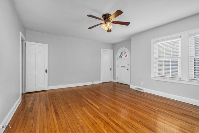 208 Clyde Avenue NW, Wilson, NC 27893