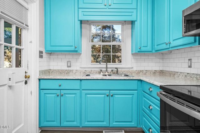 208 Clyde Avenue NW, Wilson, NC 27893