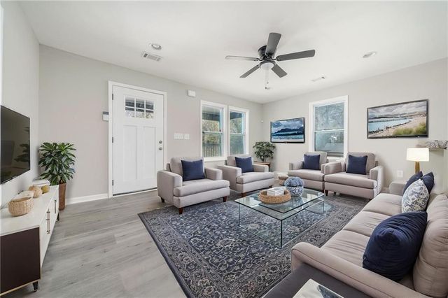 665 S Eugenia NW Place, Atlanta, GA 30318