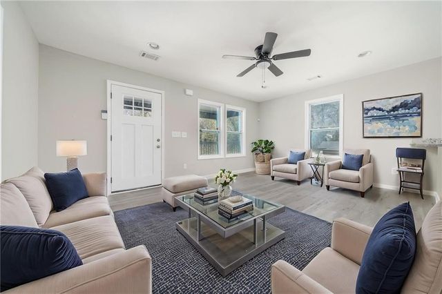 665 S Eugenia NW Place, Atlanta, GA 30318