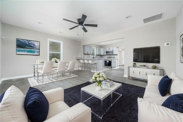 665 S Eugenia NW Place, Atlanta, GA 30318