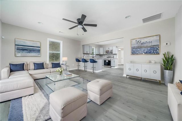 665 S Eugenia NW Place, Atlanta, GA 30318