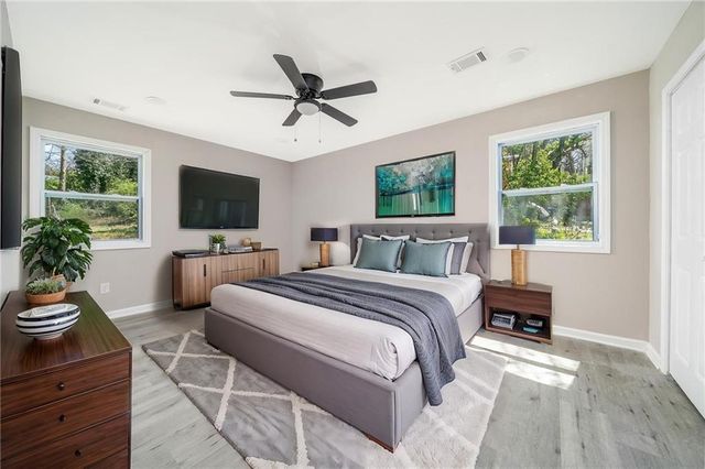 665 S Eugenia NW Place, Atlanta, GA 30318