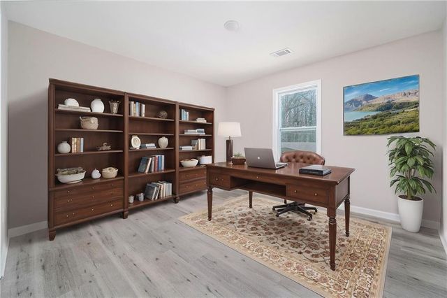 665 S Eugenia NW Place, Atlanta, GA 30318