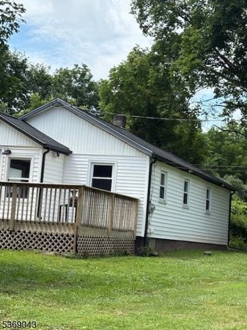 191 River Rd, Raritan Twp., NJ 08822